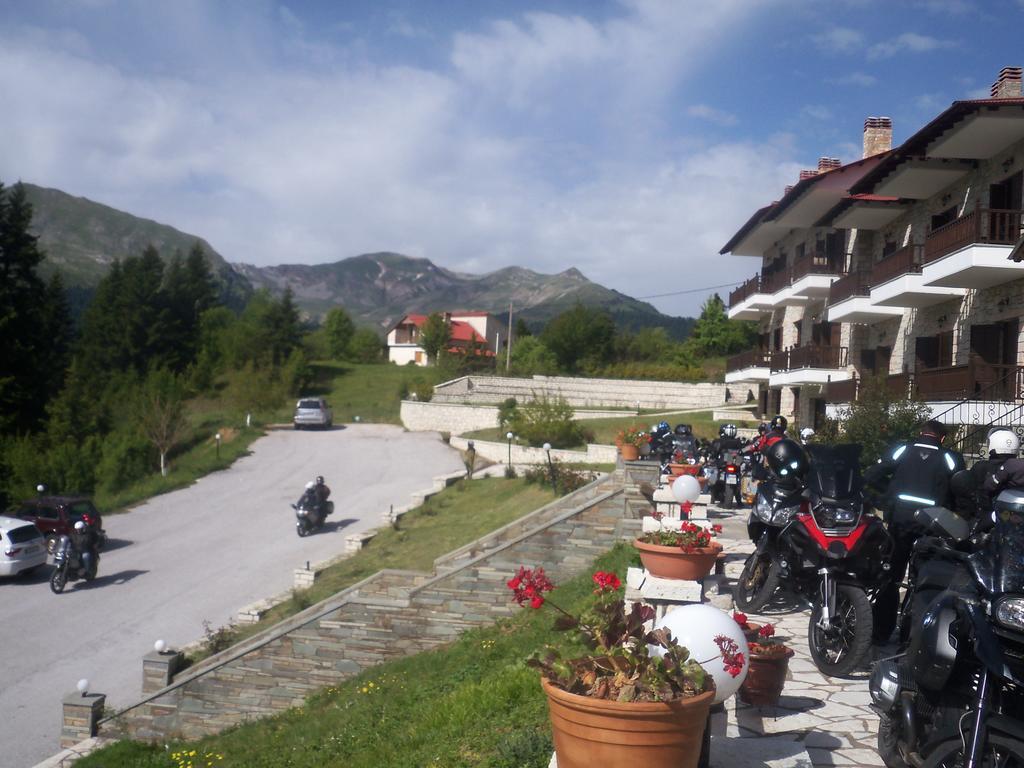 Ξενοδοχείο Μαγκιωση Neraidochori Exterior foto