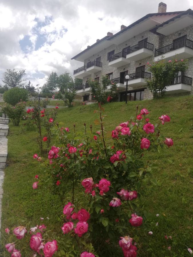 Ξενοδοχείο Μαγκιωση Neraidochori Exterior foto